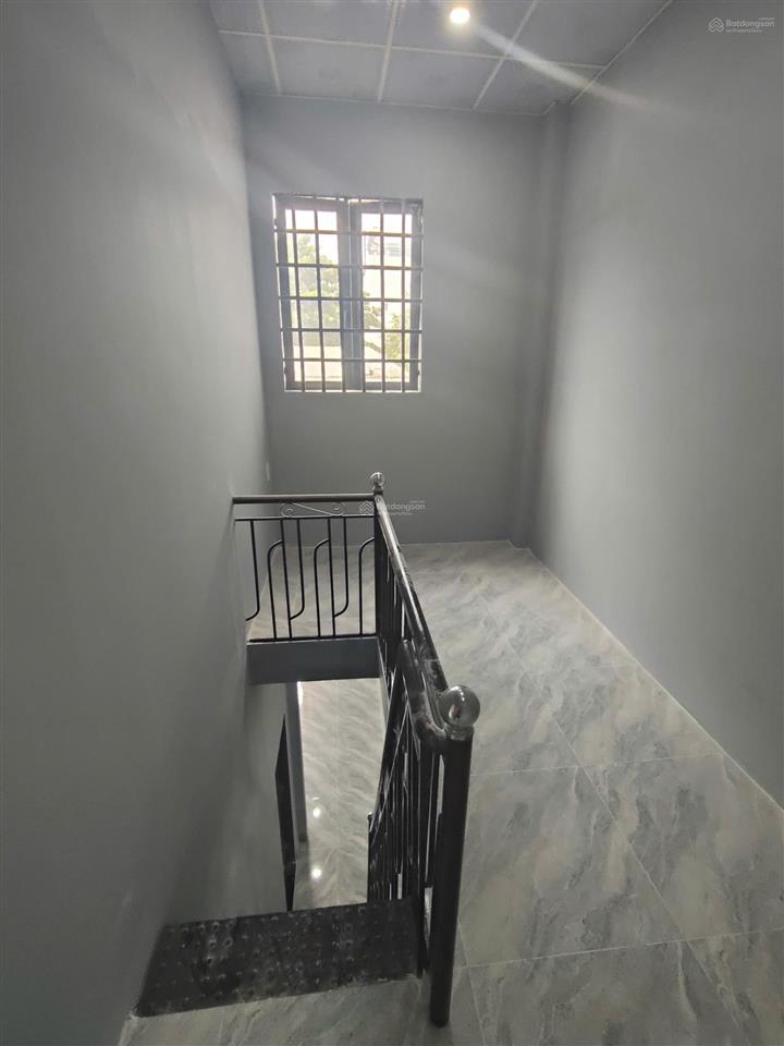 Cho thuê nhà hẻm tải đường số 8, linh xuân, thủ đức
 0909 714 ***