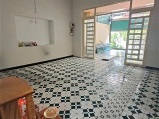 Nhà mới sơn sửa  mặt tiền đường xe tải  linh xuân  0909 714 ***