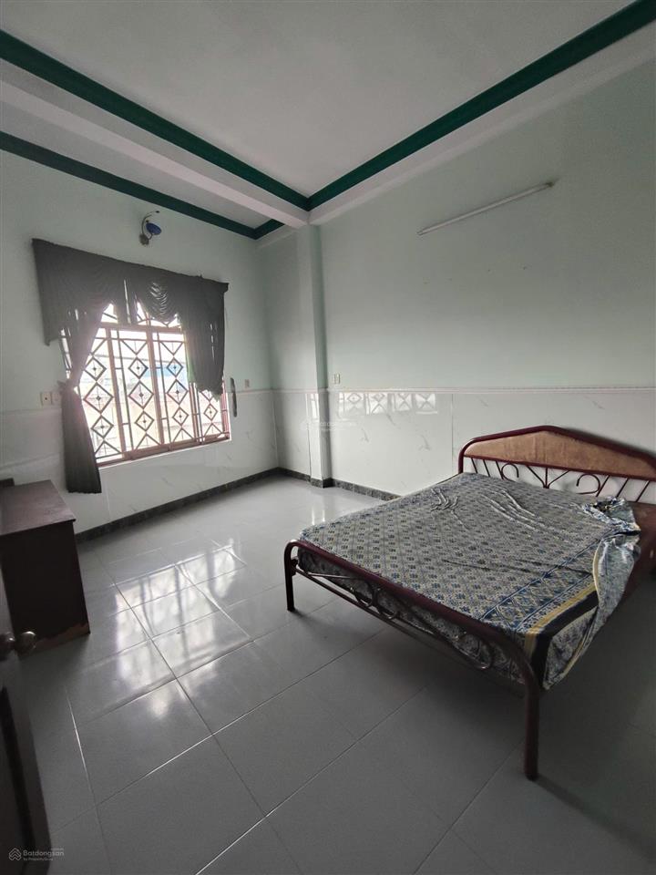Cho thuê nhà mới sơn sửa linh xuân, thủ đức.  0909 714 ***