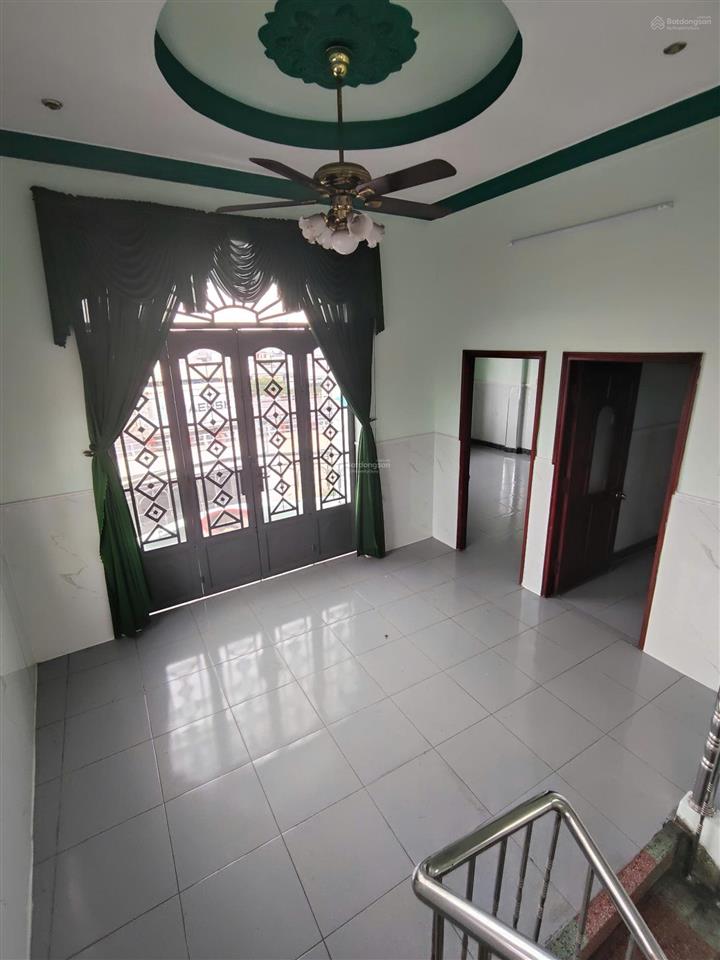 Cho thuê nhà mới sơn sửa linh xuân, thủ đức.  0909 714 ***