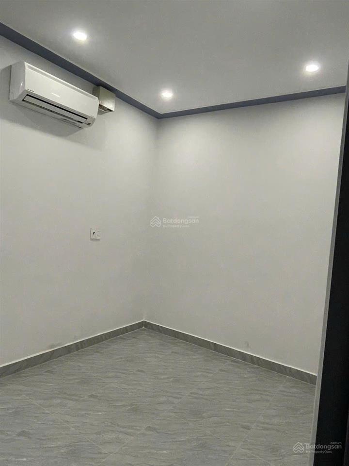 Cho thuê nhà hẻm xe tải, 1t1l 2pn 2wc gần ql13   0909 714 ***