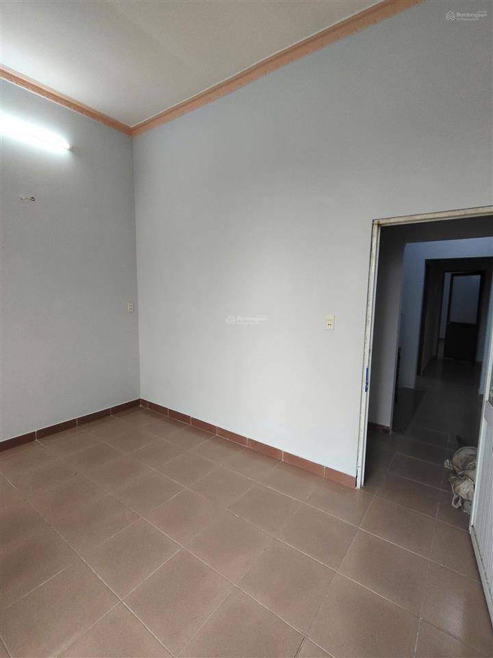 Nhà mới 4pn giá chỉ 9tr/tháng