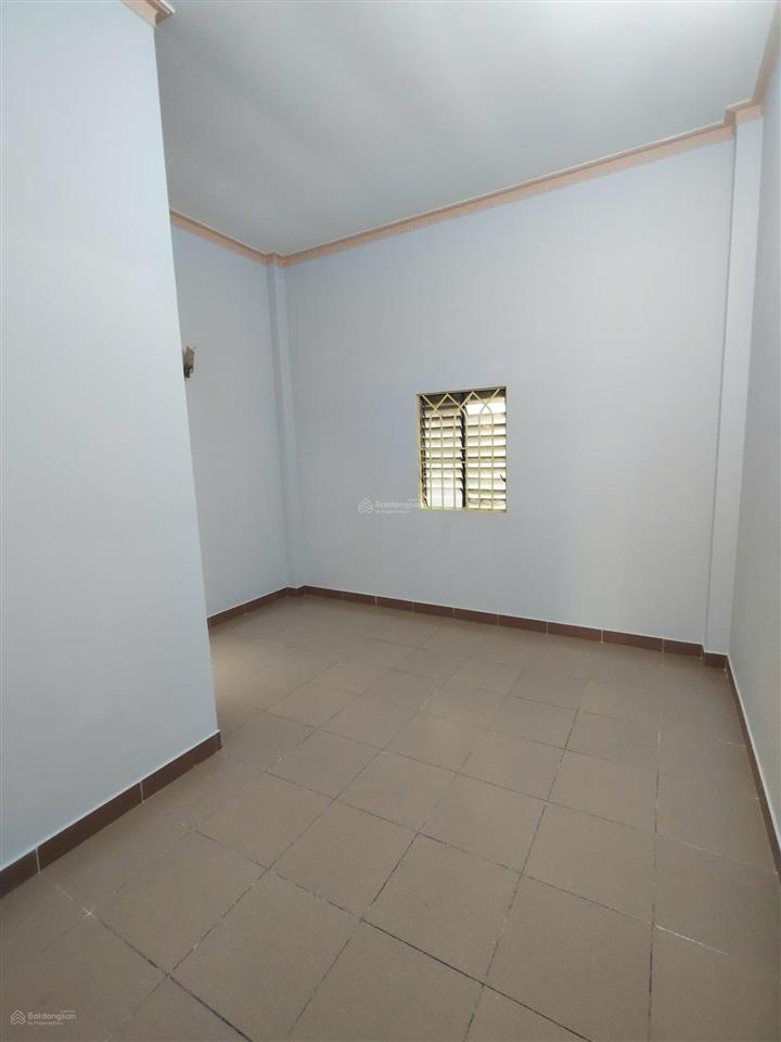 Nhà mới 4pn giá chỉ 9tr/tháng