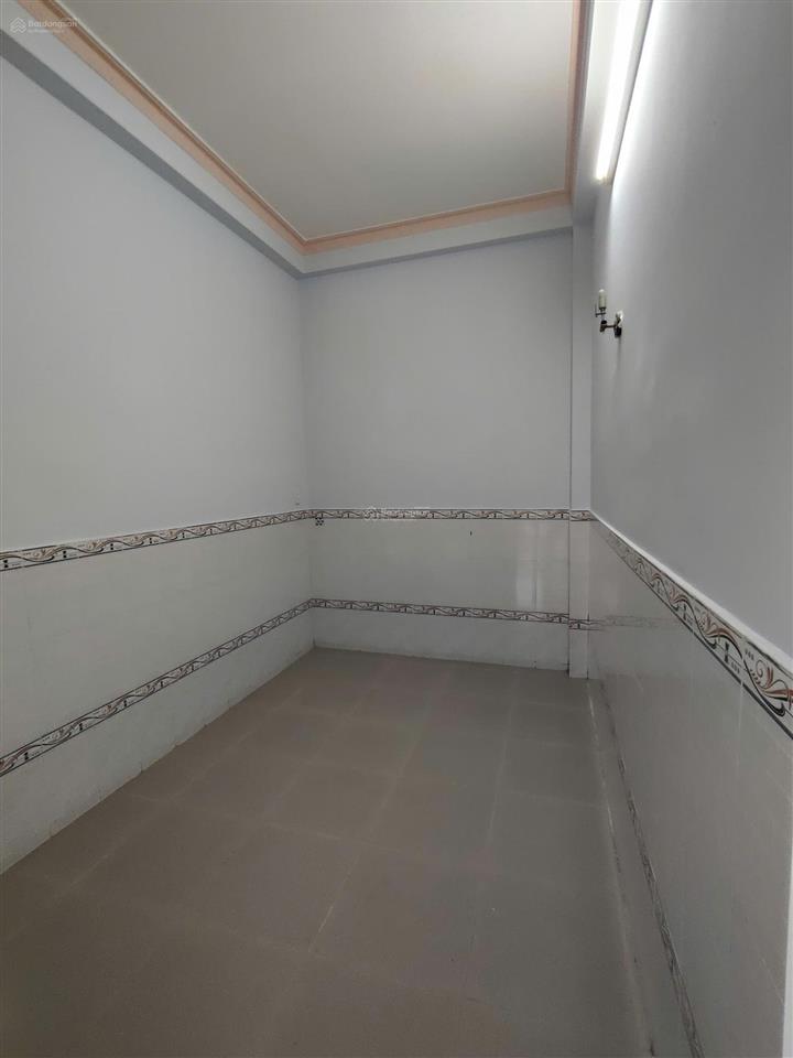 Nhà mới 4pn giá chỉ 9tr/tháng