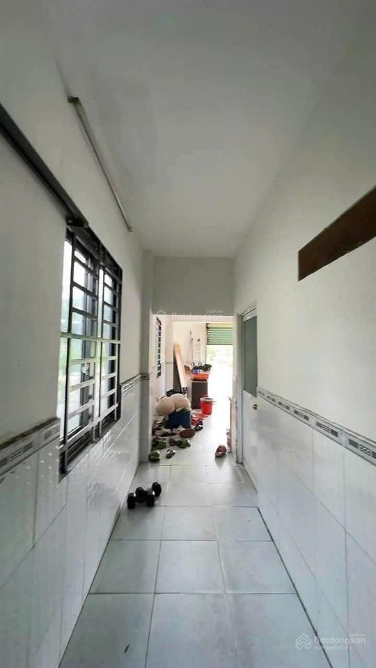 Cho thuê căn góc hẻm xe tải 3pn2wc ngay ql1k, linh xuân 8tr/tháng
