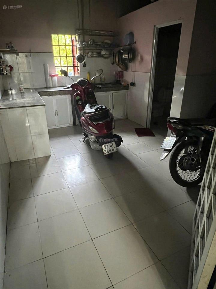 Cho thuê nhà hẻm oto, 5x18 1 trệt 1 lầu 3pn 2wc sát phạm văn đồng