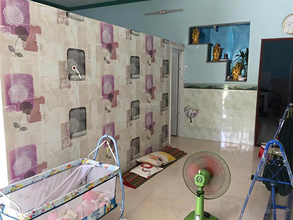 Cho thuê nhà sân cực rộng  gần chợ hiệp bình  chỉ 7,5 triệu
