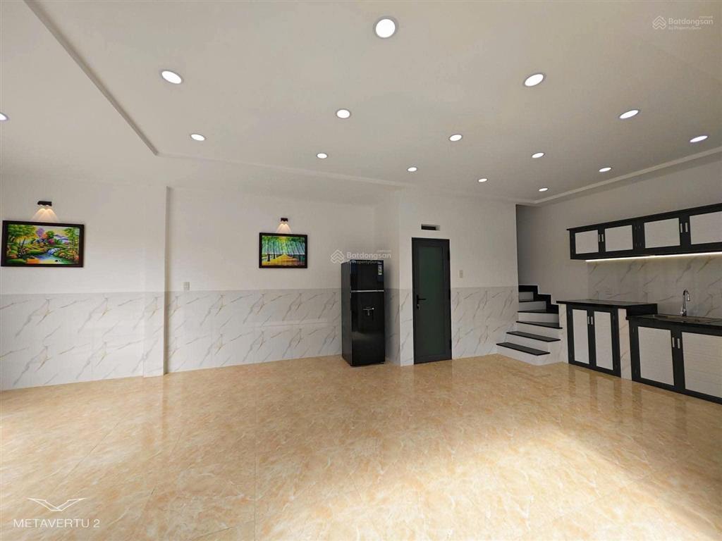 Bán nhà 2 tầng ngọc hiệp trung tâm nha trang