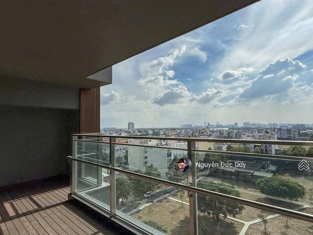 Duy nhất giá 34.9 tỷ allin căn 3pn2wc 220m2 lầu cao view sông, layout chuẩn