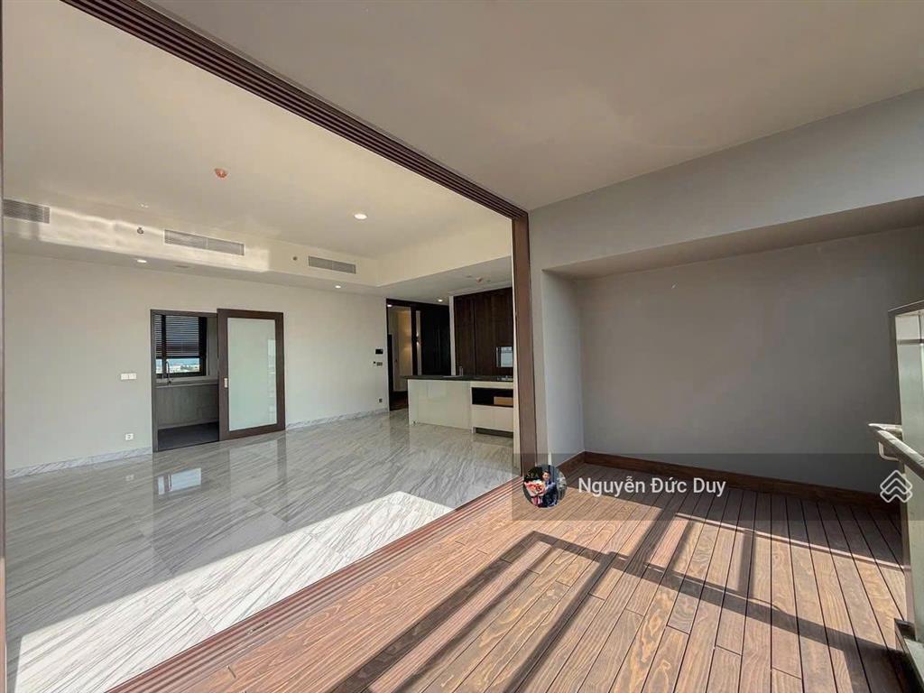 Duy nhất giá 34.9 tỷ allin căn 3pn2wc 220m2 lầu cao view sông, layout chuẩn