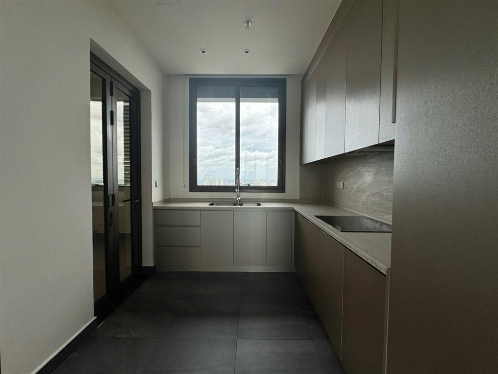 Giá tốt 41,9 tỷ căn 3pn 325m2, hồ bơi riêng layout đặt biệt sở hữu 2 sân vườn siêu hiếm