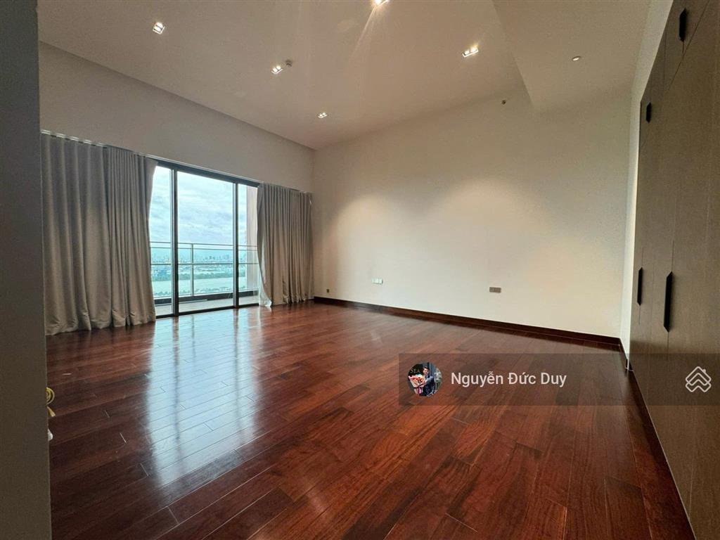 Giá tốt 41,9 tỷ căn 3pn 325m2, hồ bơi riêng layout đặt biệt sở hữu 2 sân vườn siêu hiếm