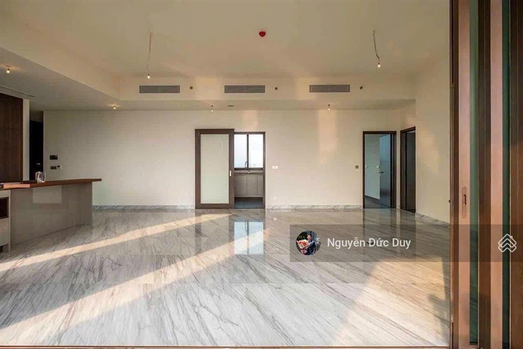 Giá tốt 41,9 tỷ căn 3pn 325m2, hồ bơi riêng layout đặt biệt sở hữu 2 sân vườn siêu hiếm