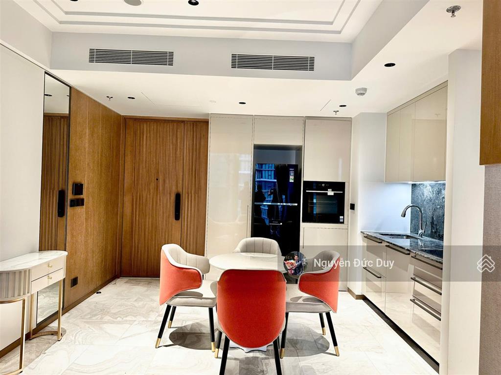 Giá 35tr/tháng tốt nhất tòa sea  jw marriott căn 1pn  1wc 50m2. miễn phí quản lý