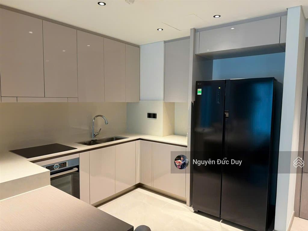 Căn 2pn  2wc 84m2 giá 60tr/tháng bao phí quản lý, view sông sg, cầu ba son, pháo hoa