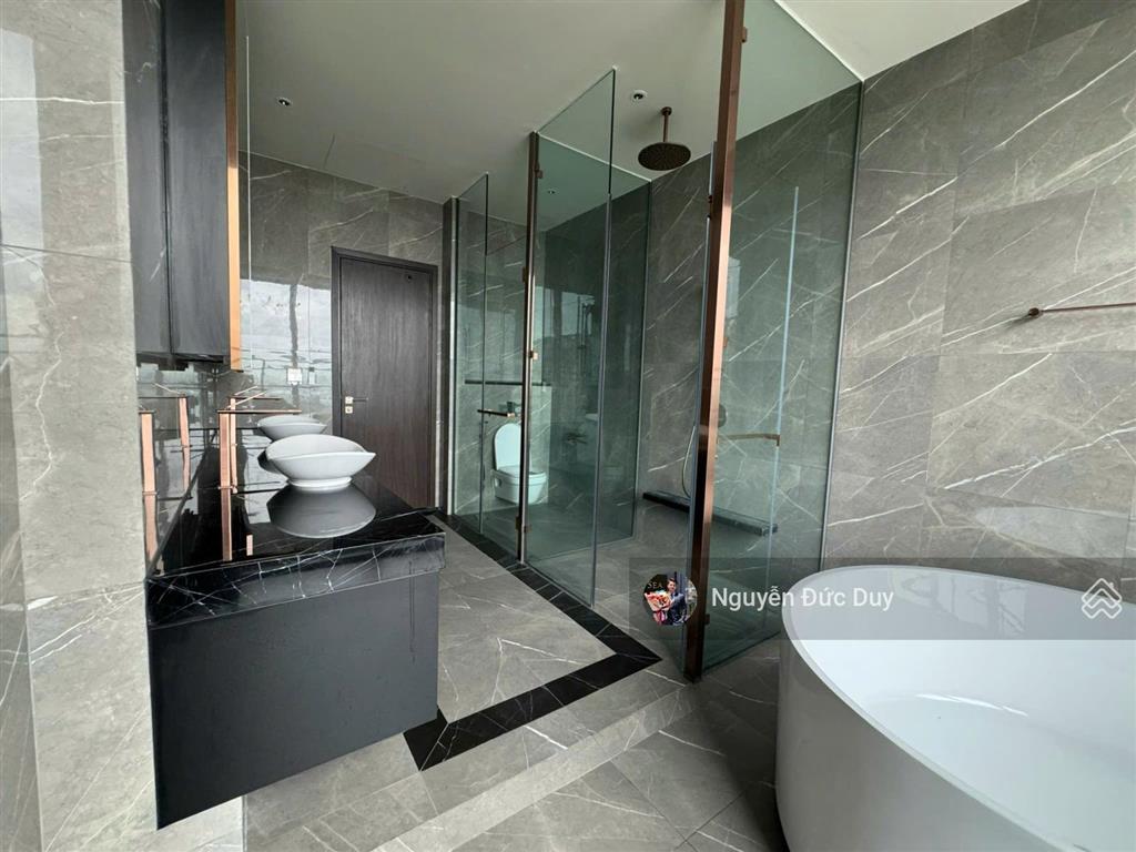 Giá tốt 41,9 tỷ căn 3pn 325m², hồ bơi riêng layout đặc biệt sở hữu 2 sân vườn hiếm có