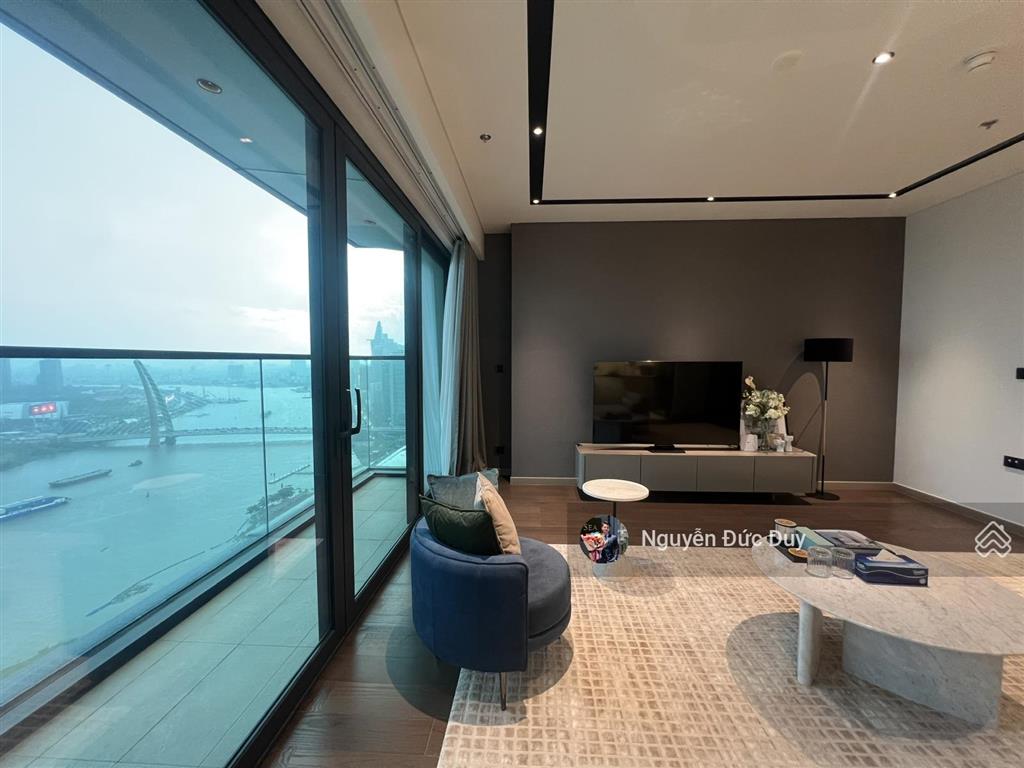 Giá 125tr/th căn 3pn  2wc full nt diện tích 150m2, miễn phí ql view sông sg, pháo hoa trực diện