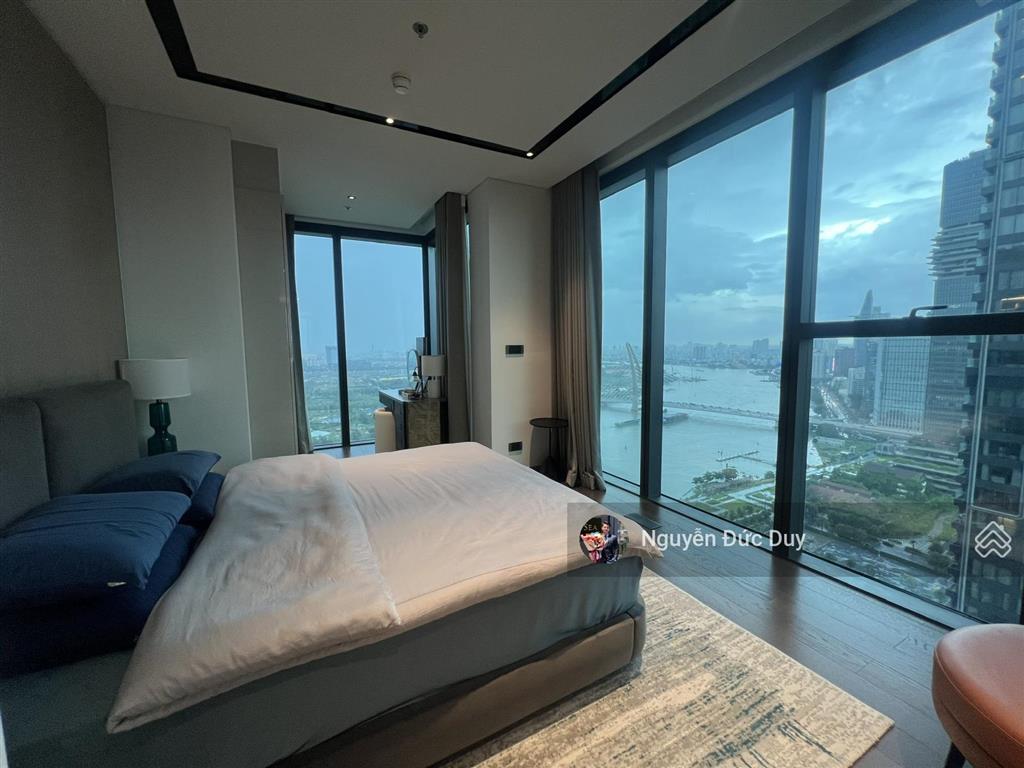 Giá 125tr/th căn 3pn  2wc full nt diện tích 150m2, miễn phí ql view sông sg, pháo hoa trực diện