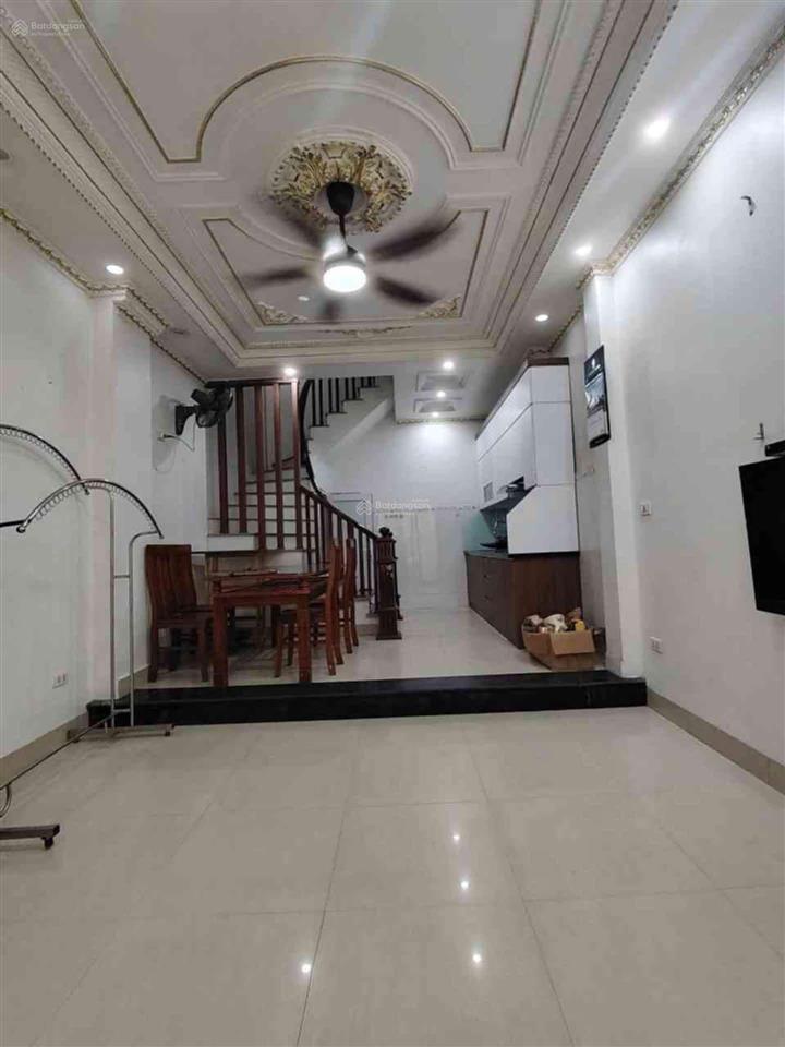 Bán nhà ngõ ô tô vf3 hồng tiến gần bv tâm anh  30m² 5 tầng