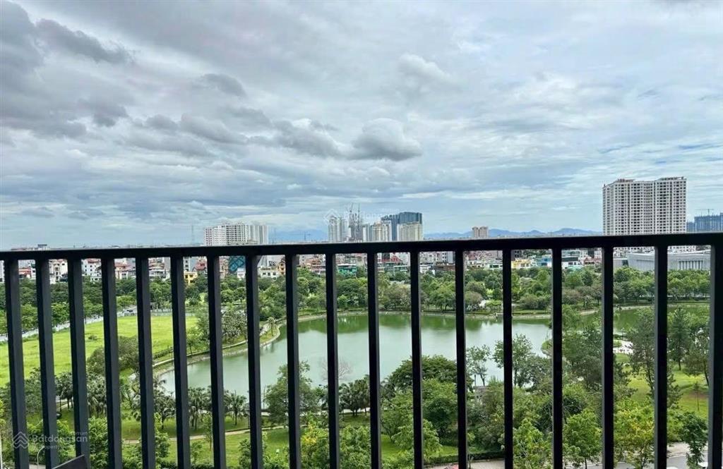 Chính chủ cho thuê căn hộ tầng cao view đẹp tòa n01t4 ngoại giao đoàn
