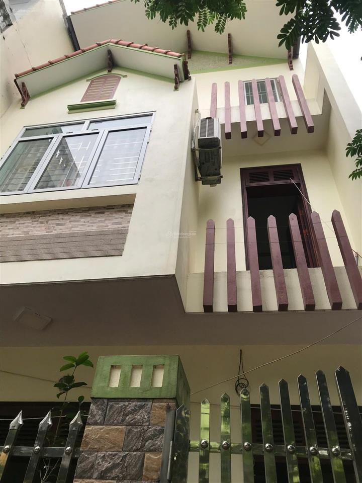 Chính chủ cho thuê nhà riêng tại 54 ngõ 16 võ văn tần, 12 triệu, 70 m2  4pn   0974 483 ***