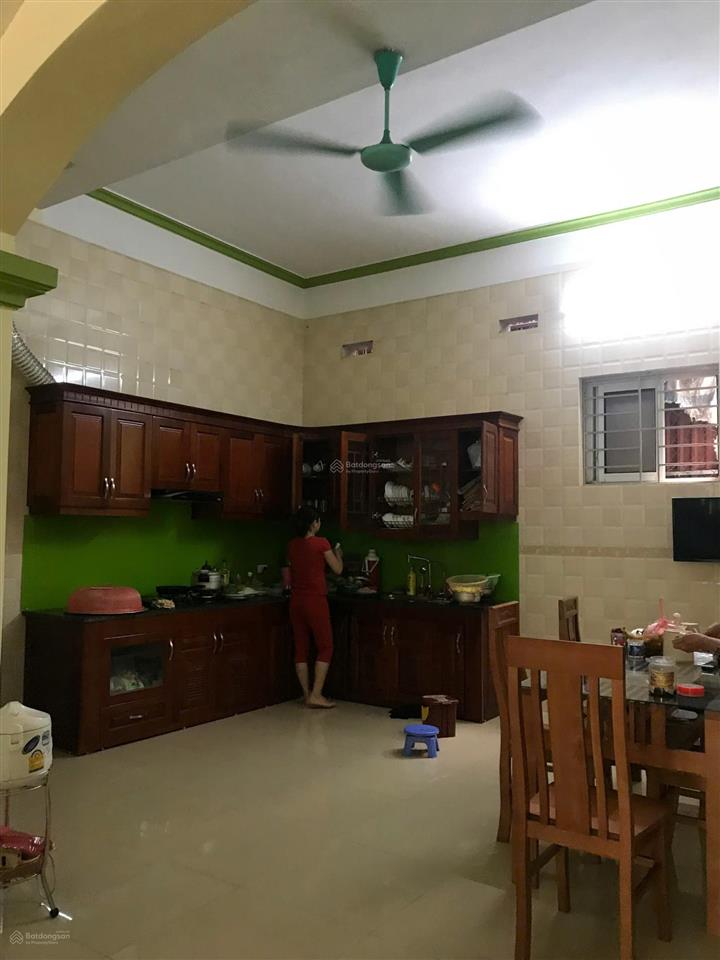Chính chủ cho thuê nhà riêng tại 54 ngõ 16 võ văn tần, 12 triệu, 70 m2  4pn   0974 483 ***