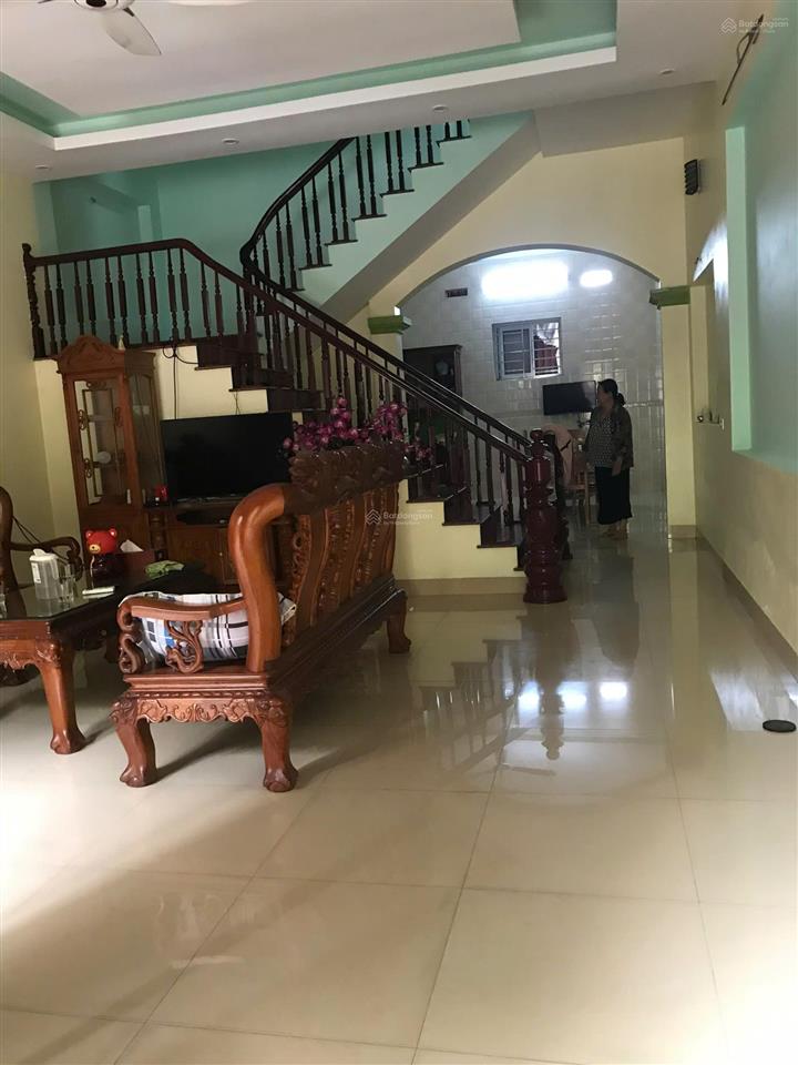 Chính chủ cho thuê nhà riêng tại 54 ngõ 16 võ văn tần, 12 triệu, 70 m2  4pn   0974 483 ***