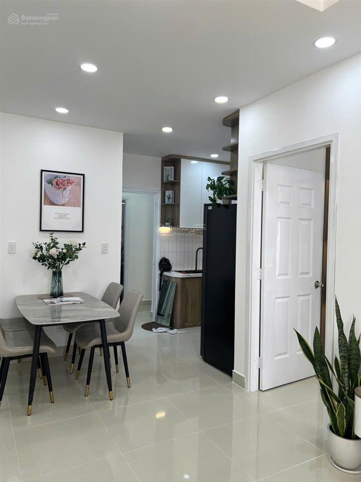 Cần bán căn hộ sky garden 3, phường tân hưng, phú mỹ hưng, giá 5tỷ thương lượng manh