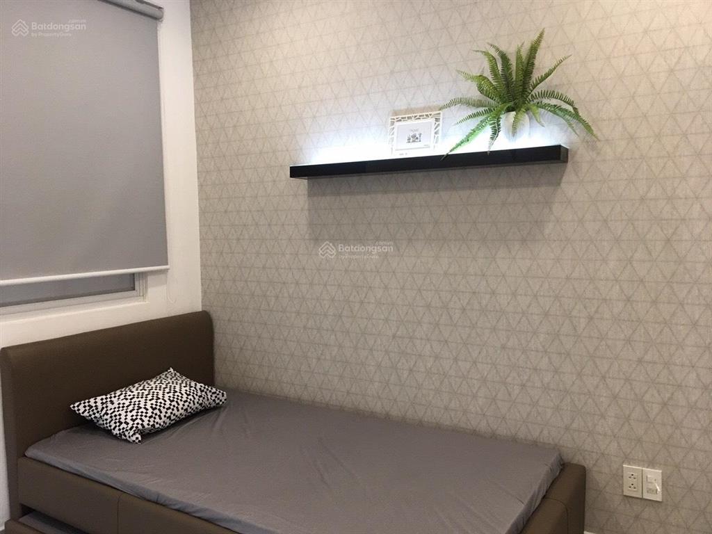 Cần bán căn hộ riverside residence, phú mỹ hưng, giá 7tỷ9