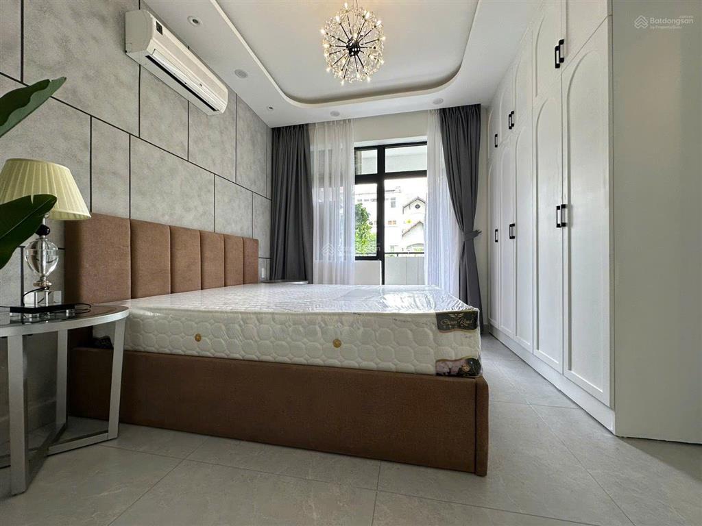 Cần bán căn hộ hưng vượng 2, phú mỹ hưng, dt 63m2 giá 4ty3