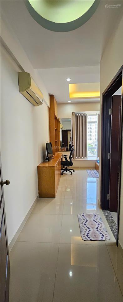 Cần cho thuê căn hộ riverside residence phú mỹ hưng, 85m2 căn góc, giá 18tr
