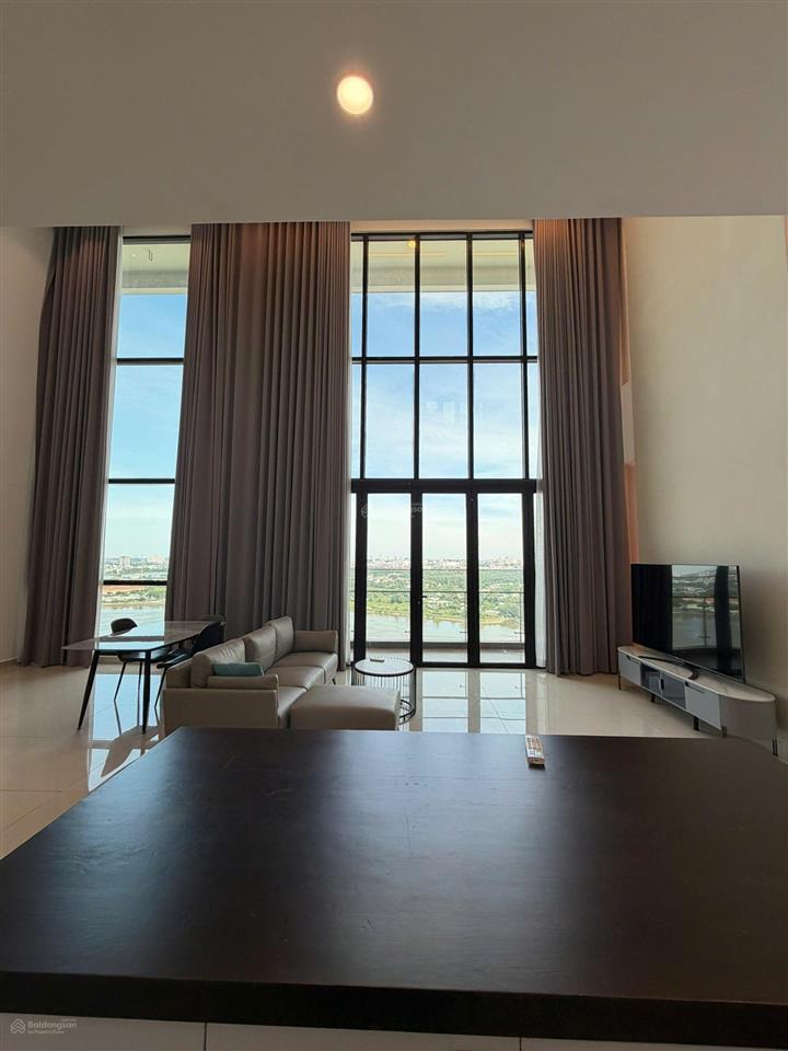 Penthouse d'edge thảo điền, dt 420m2 + hồ bơi riêng, view sông sài gòn giá 80 tỷ.  0931 356 ***