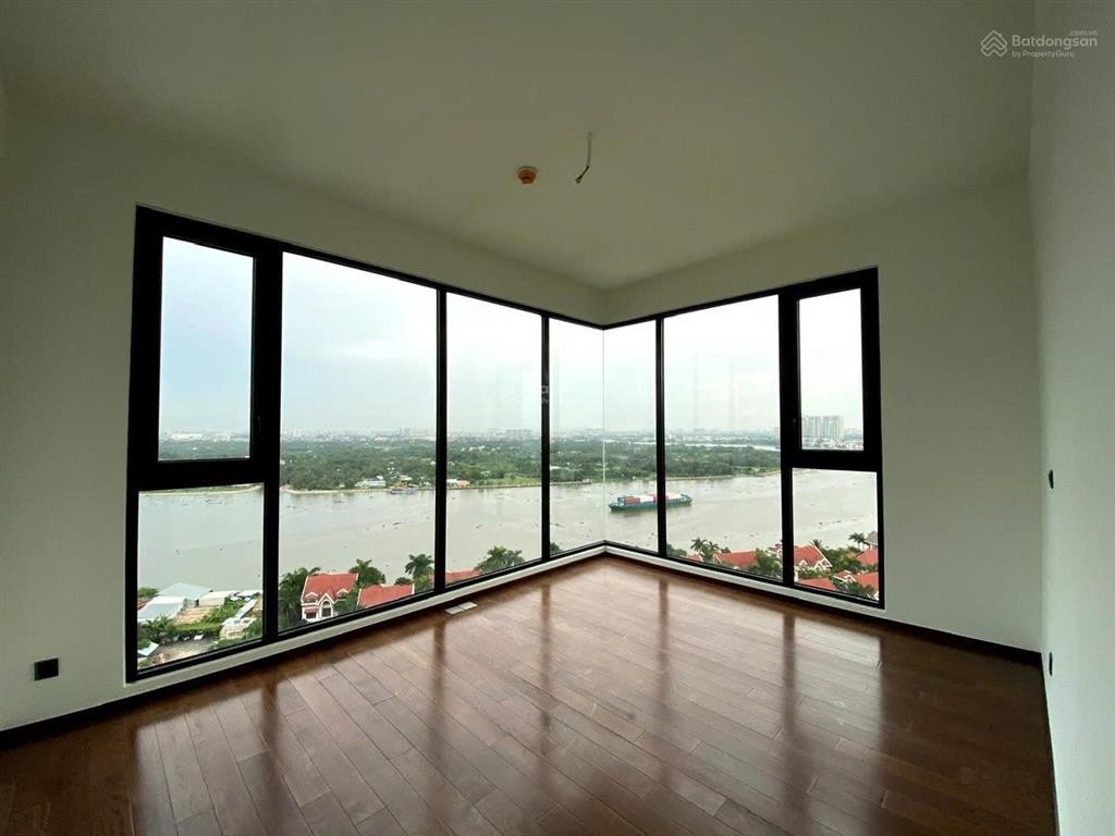 Giá tốt căn hộ 04 phòng ngủ 188m2 toà breze, view thoáng. giá 33 tỷ  0931 356 ***