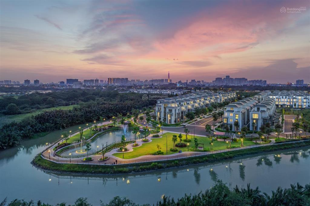 Biệt thự song lập d26 216m² mặt tiền 9m, trục đường 25m đẹp nhất, khu grace.  0931 356 ***