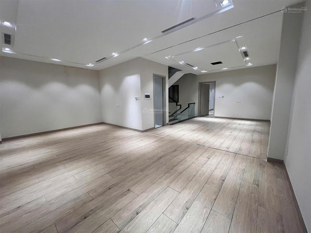Shophouse new city an phú 149m² đất 343m² sàn, đang cho thuê dài hạn. giá 44,5 tỷ.  0931 356 ***