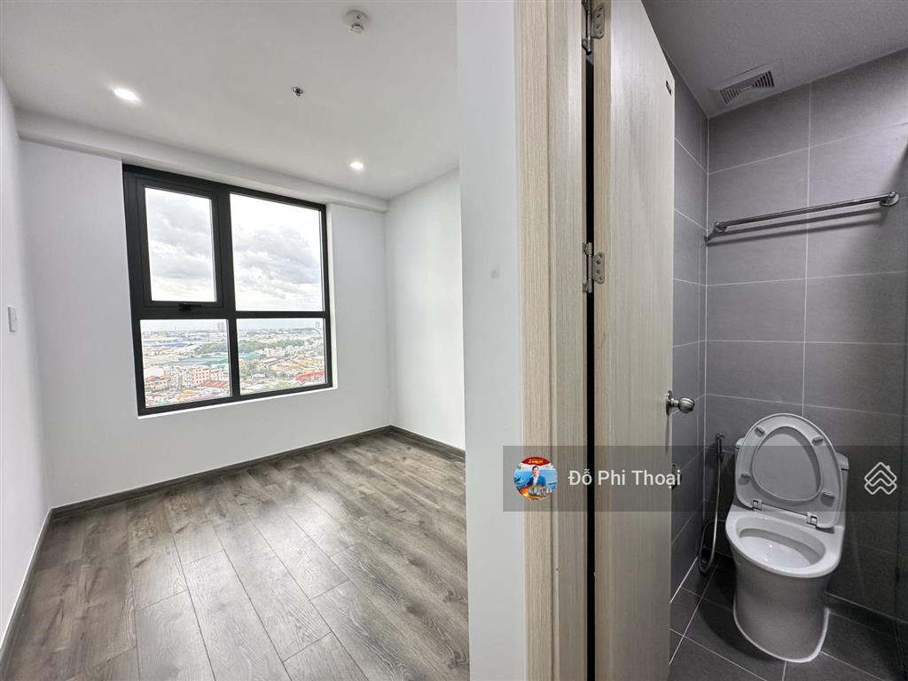 Bán căn hộ 2pn  2wc 54m2 giá 2tỷ360 bcons polygon đường bế văn đàn gần bv thủ đức. sổ hồng riêng