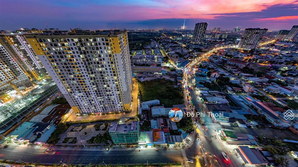 Bán căn góc 2pn2wc ban công đông nam, view đẹp. liền kề bcons city mall. sổ hồng sẵn, không vay