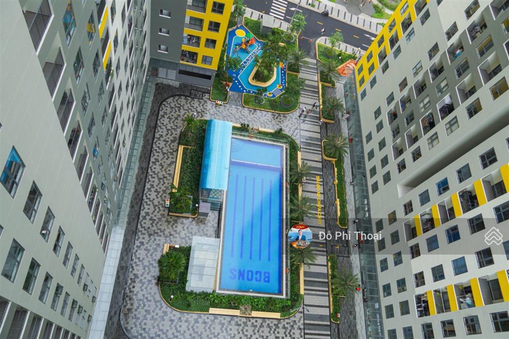 Bán nhanh căn hộ 2pn2wc bcons city sẵn hđ thuê 14tr/th giá 2tỷ7 bao full. tháp có bcons city mall