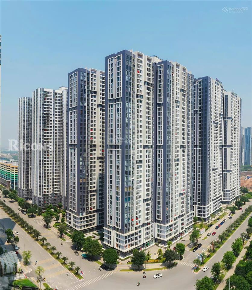 Chính chủ bán căn 43m² có sổ rồi ở tòa i5 imperia smart city, hướng đông bắc view hồ giá 3,6x tỷ