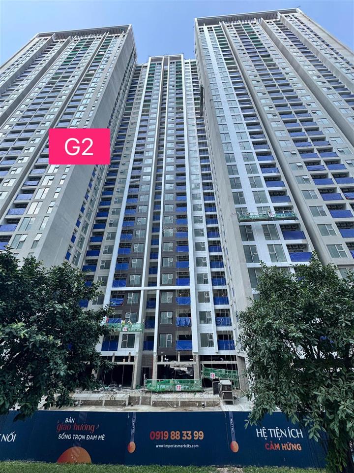Chính chủ bán căn studio 32m2 tòa g6 giá 2,4 tỷ, full nội thất, gần bãi đỗ xe ngoài trời 16000m2