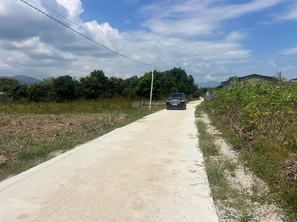 Bán đất full thổ cư xã cam an khánh hòa 6.780. giá 15tr/m2 .