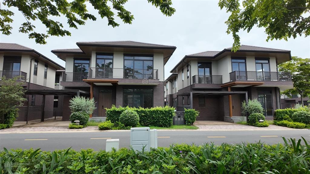 Có phải là định mệnh khi hàng trăm tin qc a/c đọc được căn biệt thự vườn rẻ nhất waterpoint 12 tỷ