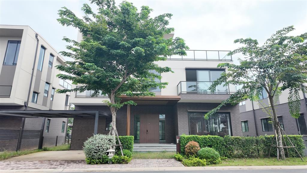 Có phải là định mệnh khi hàng trăm tin qc a/c đọc được căn biệt thự vườn rẻ nhất waterpoint 12 tỷ