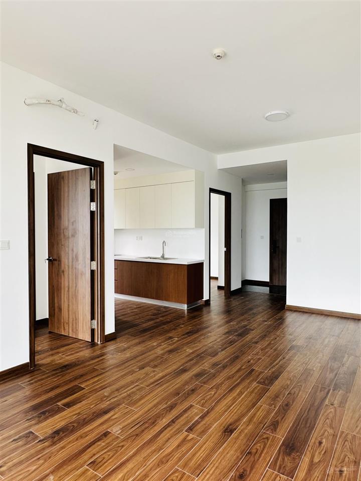 Bán căn gốc 79m2 2pn/2wc view kênh đào thơ mộng, giá tốt nhất 4.65 tỷ, tầng trung