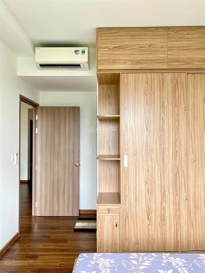 Căn này đẹp quá anh/chị ơi, view sông kênh thoáng mát, giá thuê lại rẻ nữa chỉ việc dọn vào ở ngay