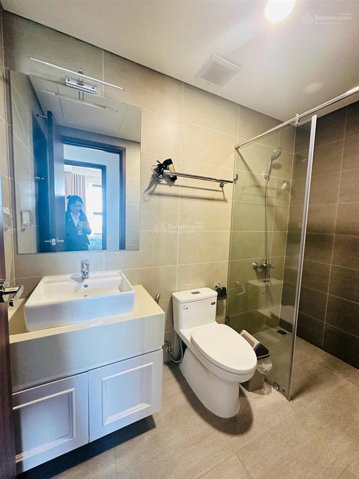 Chính em chứ ai! căn full nội thất vào ở liền view đẹp mê li giá 14 triệu vào việc nhé anh/chị