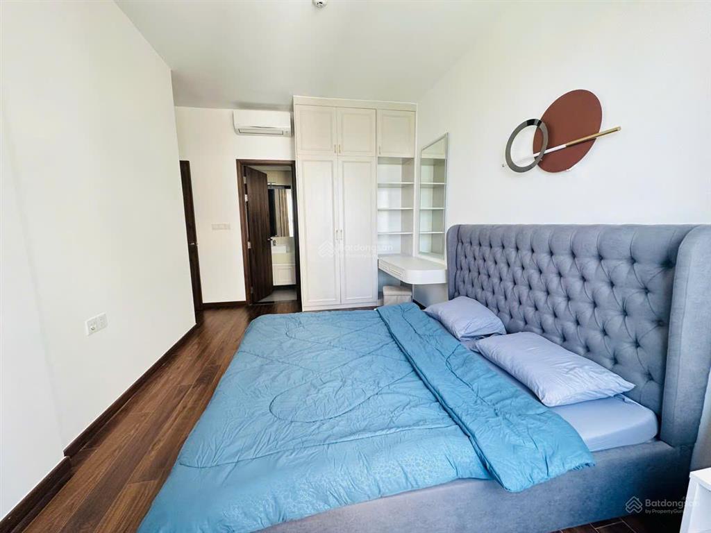 Chính em chứ ai! căn full nội thất vào ở liền view đẹp mê li giá 14 triệu vào việc nhé anh/chị