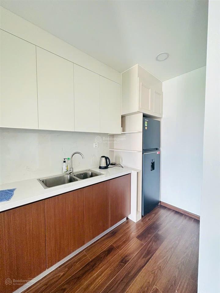 Chính em chứ ai! căn full nội thất vào ở liền view đẹp mê li giá 14 triệu vào việc nhé anh/chị