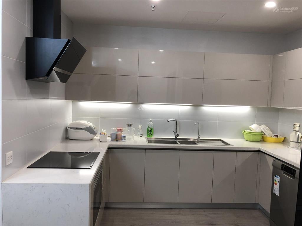 Dolphin plaza  cho thuê ch 1 ngủ 70m2 full đồ giá 12 tr/th   0976 215 ***