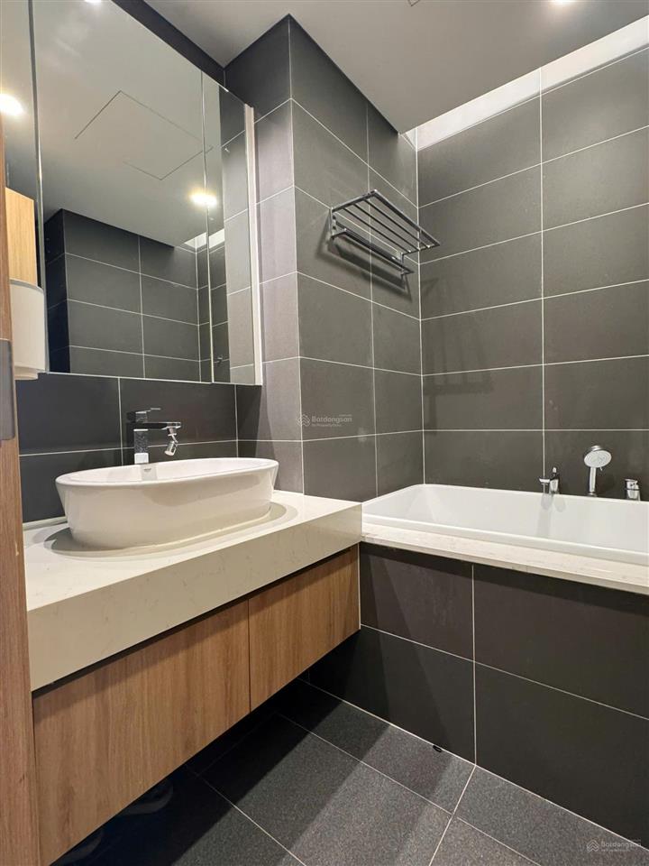 Siêu hot cho thuê the zei mỹ đình 110m2, 3 ngủ full đồ đẹp 22tr/th.  0976 215 ***